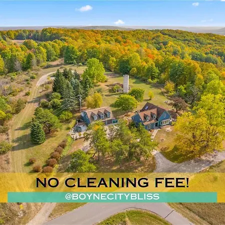 Farmhouse 1918 Grand Retreat For 12 People With Lake Views